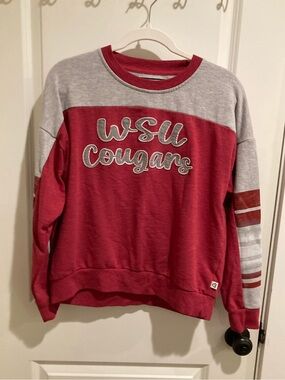 WSU Washington State University women’s Cougars Red & Gray Sweatshirt - Size M